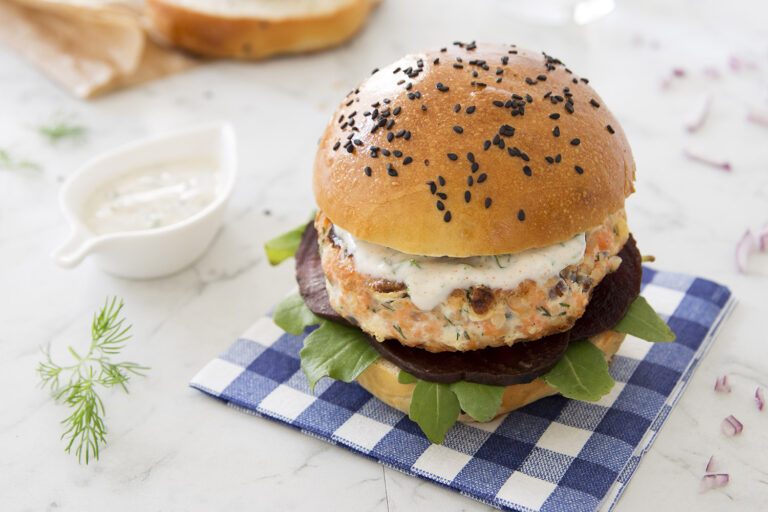 Recette Food4Good - Burger de Saumon sauvage MSC à l’aneth