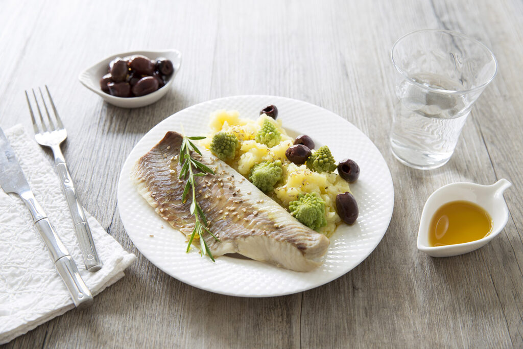Recette Food4Good - Filet de colin lieu (lieu noir) MSC au chou romanesco et aux olives