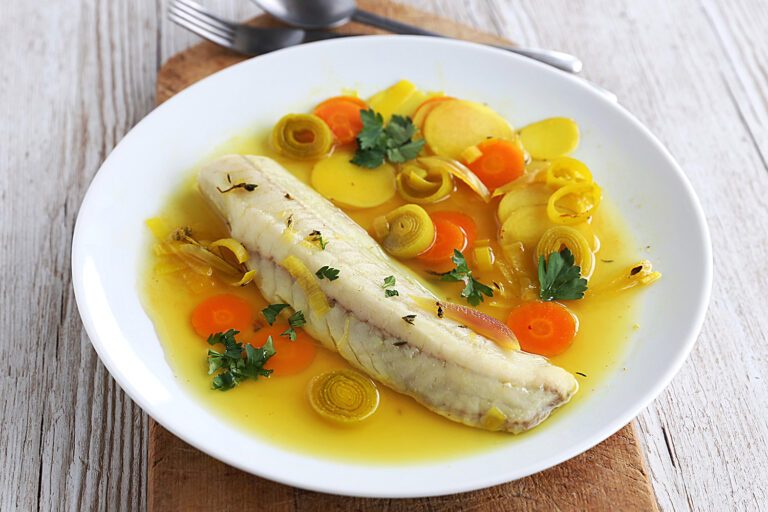 Recette Food4Good - Filet de Colin-lieu MSC au court-bouillon doré curcuma