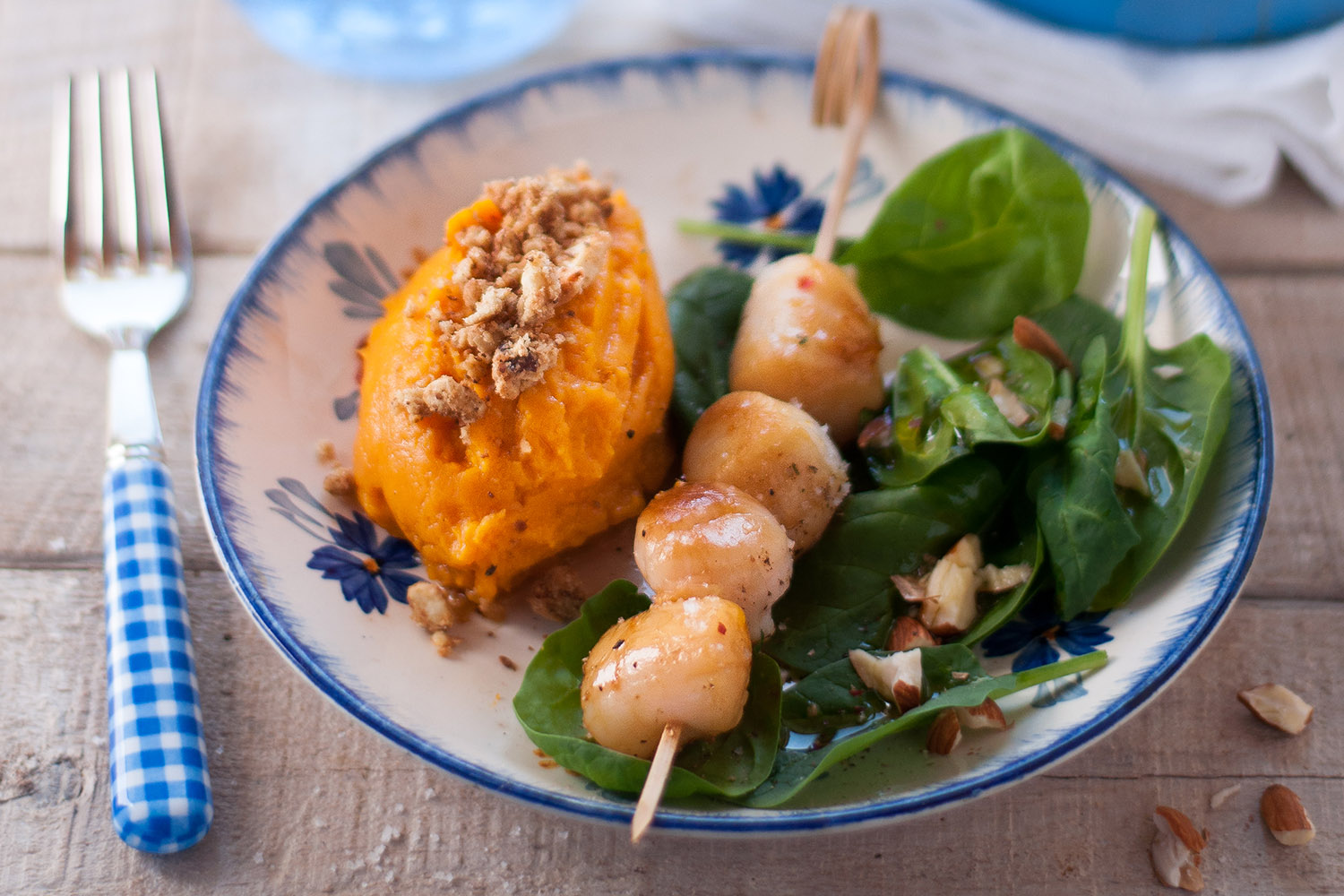 Recette Food4Good - St Jacques snackées, purée de patates douces et pousses d’épinards