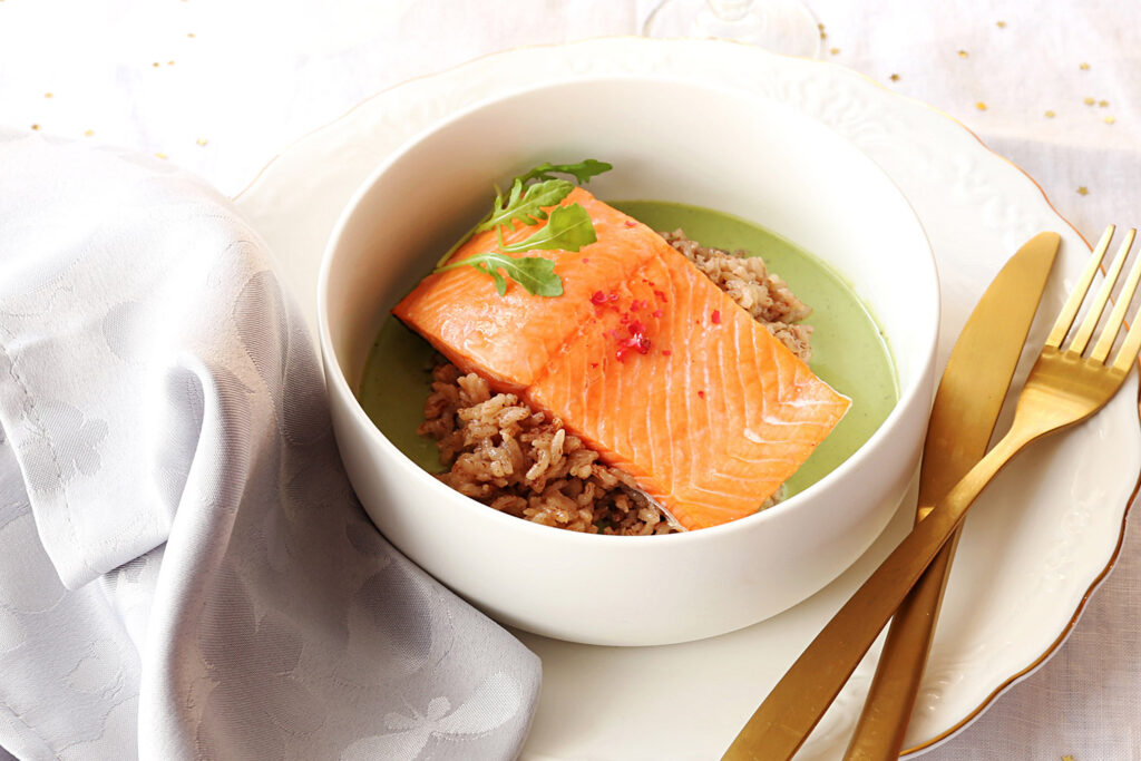 Recette Food4Good - Saumon sauvage MSC rôti sauce coco-thé matcha et riz de Camargue