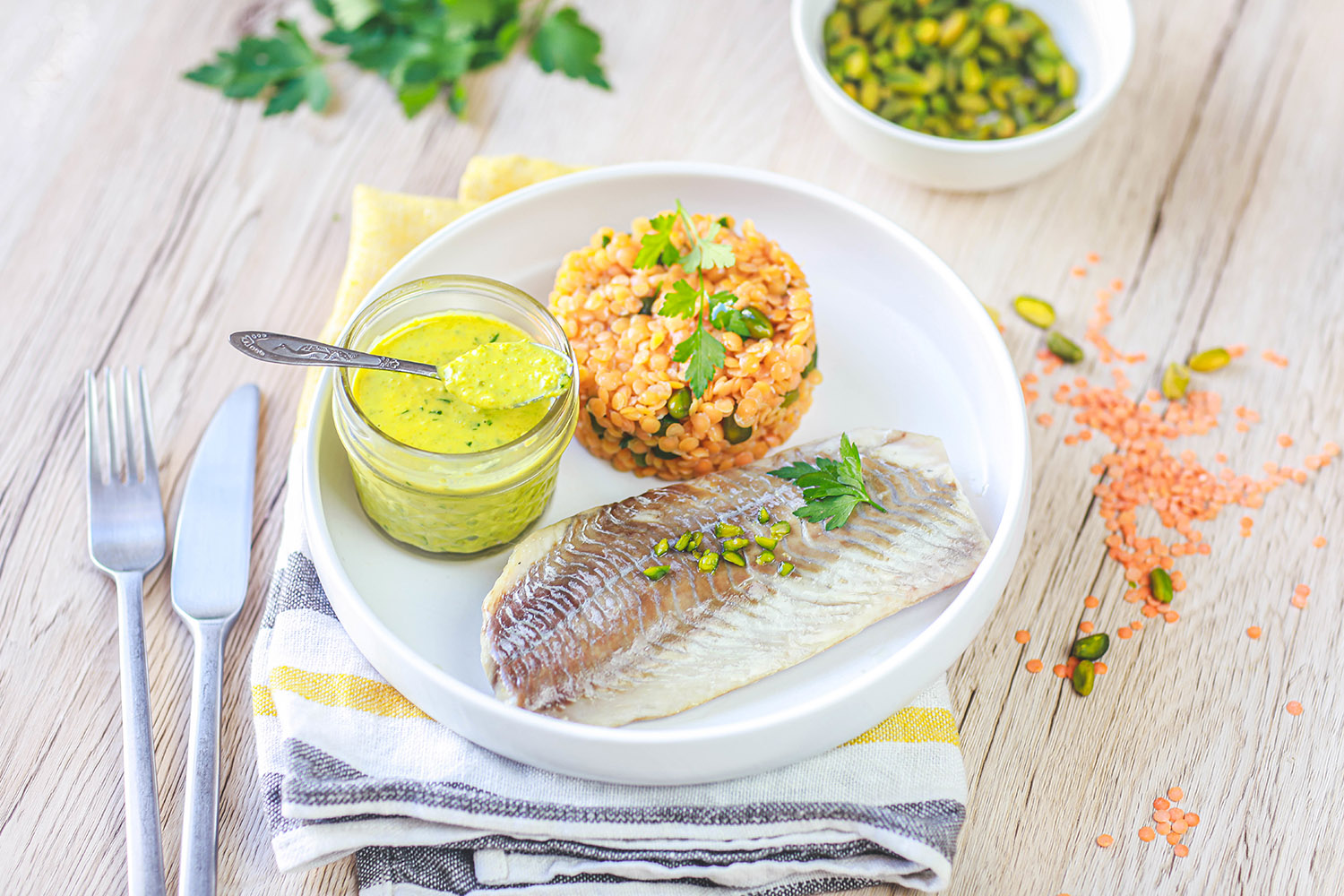 Recette Food4Good- Filet de Colin-lieu MSC poêlé, sauce pistache et lentilles corail