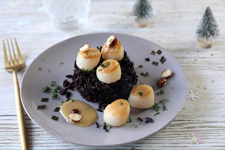 Recette Food4Good - Noix de Saint-Jacques MSC laquées, miso blanc et algues Nori