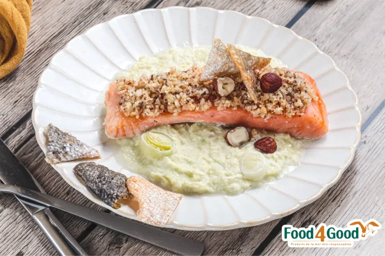 Recette Food4Good - Truite bio en croûte de noisettes, crème de poireaux et chips de peau de truite