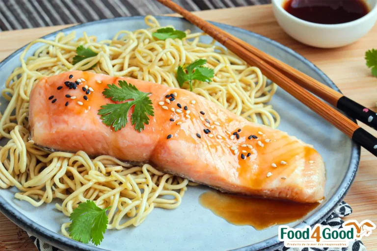 Recette Food4Good - Pavé de saumon bio, nouilles & sauce Teriyaki maison